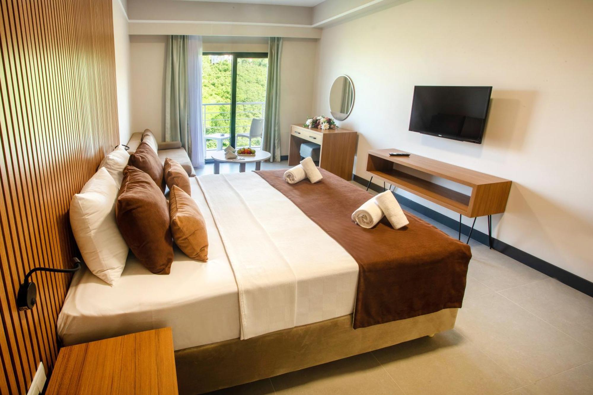 First Joy Hotel Τραμπζόν Εξωτερικό φωτογραφία