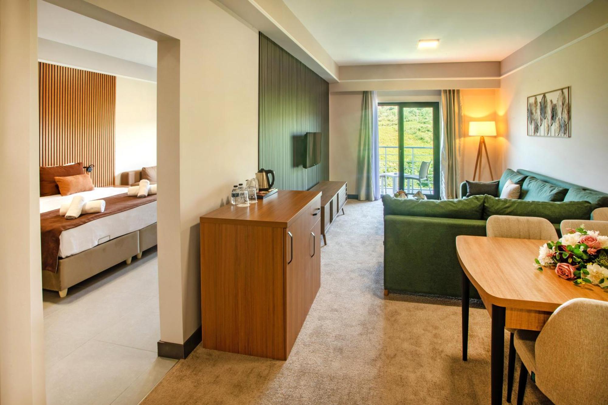 First Joy Hotel Τραμπζόν Εξωτερικό φωτογραφία