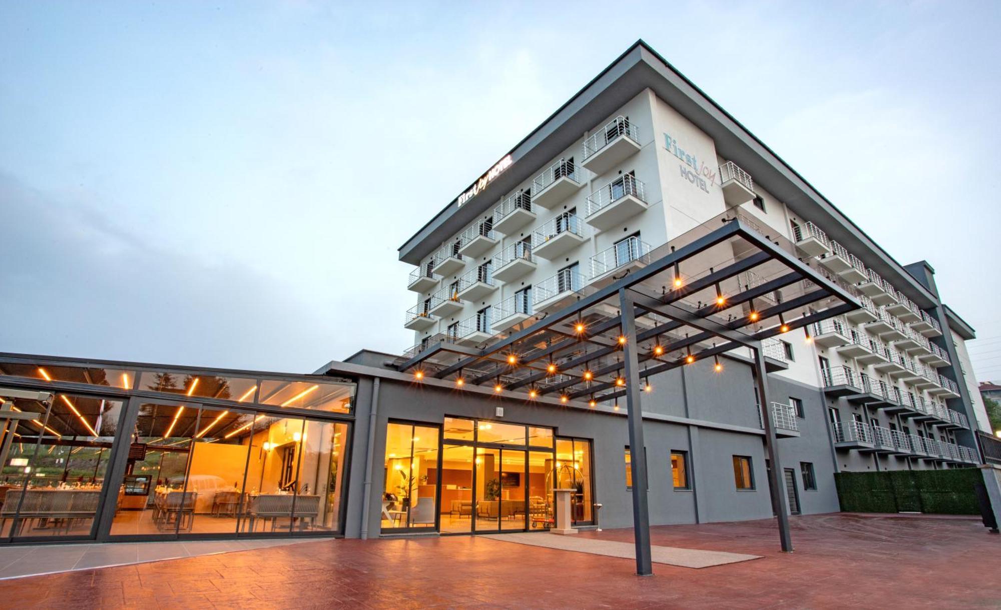 First Joy Hotel Τραμπζόν Εξωτερικό φωτογραφία