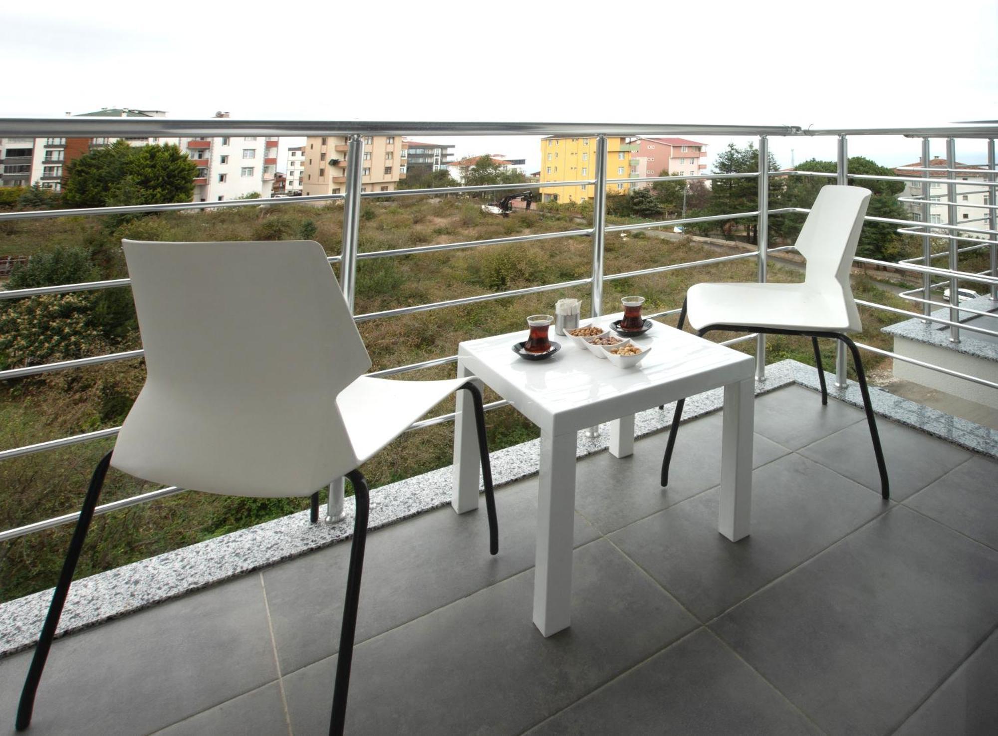 First Joy Hotel Τραμπζόν Εξωτερικό φωτογραφία