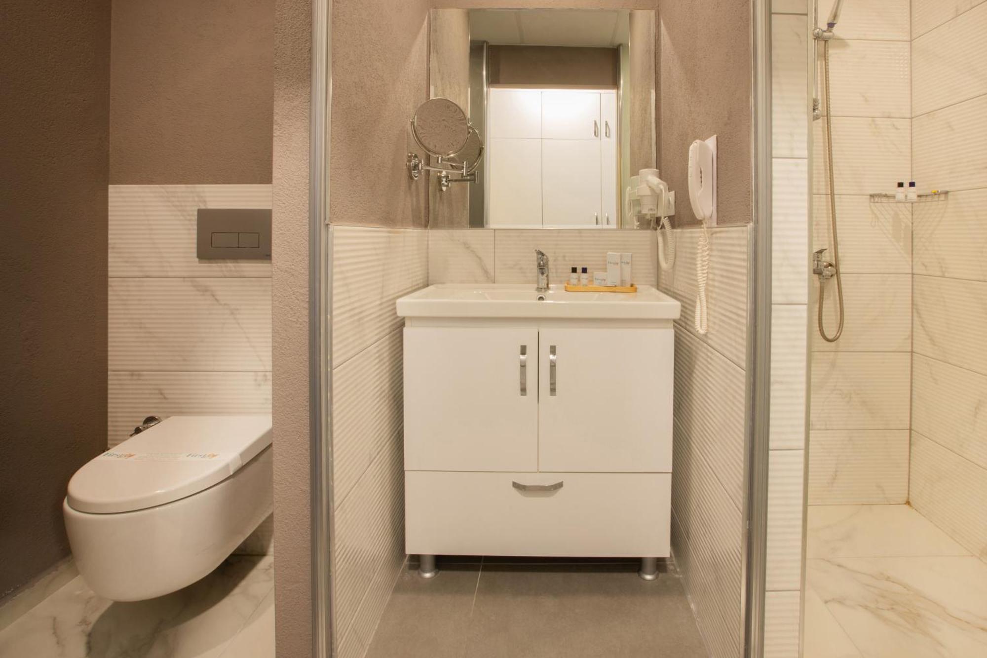 First Joy Hotel Τραμπζόν Εξωτερικό φωτογραφία