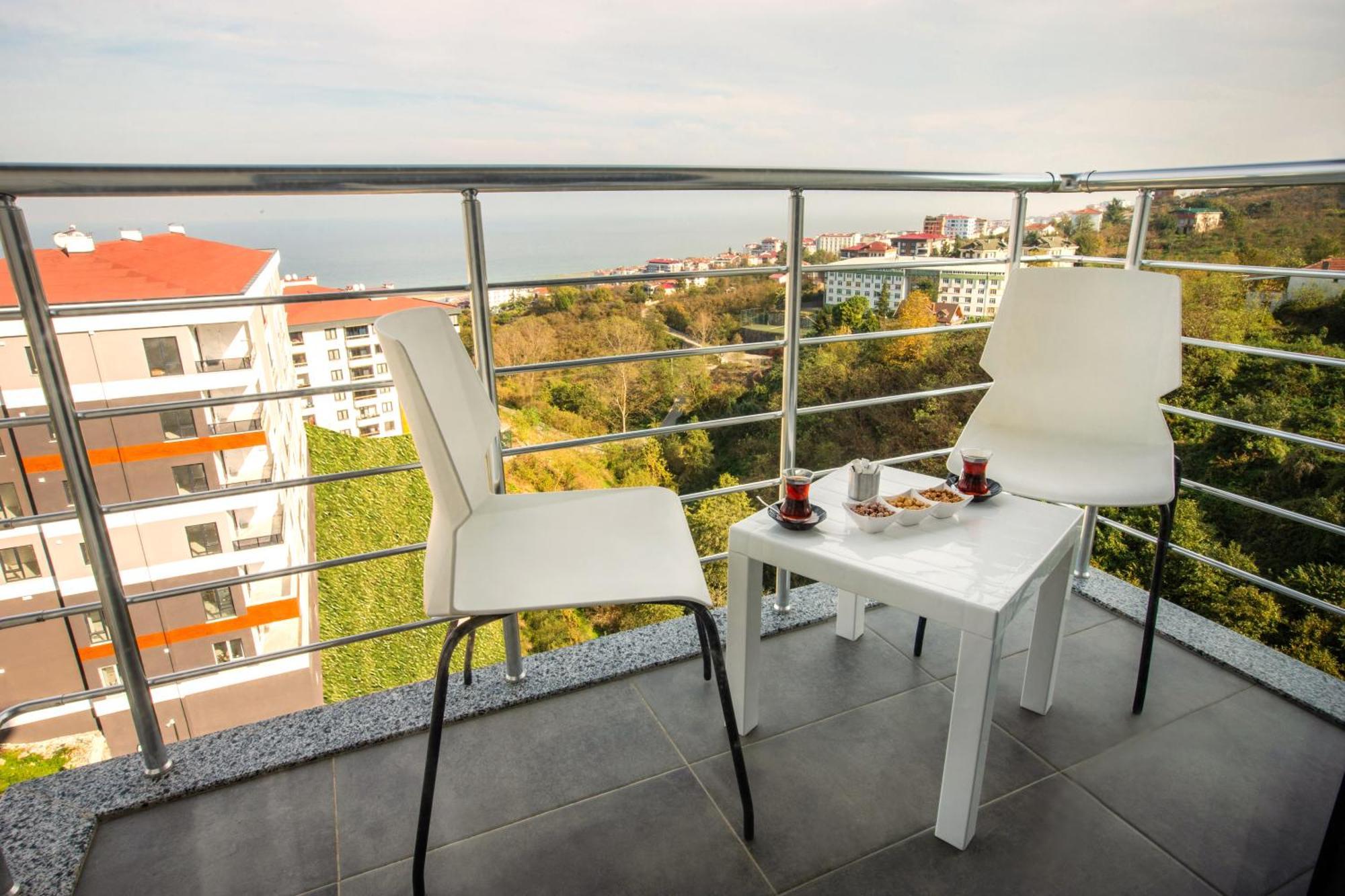 First Joy Hotel Τραμπζόν Εξωτερικό φωτογραφία